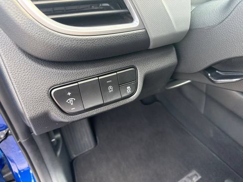 Certified 2024 Kia Seltos LX AWD/4WD image 23