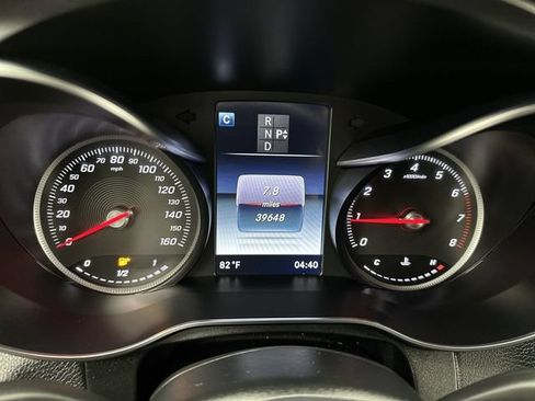 Used 2019 Mercedes-Benz GLC 300 4MATIC image 15