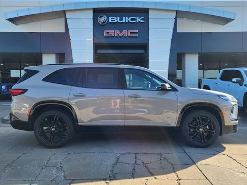 New 2026 Buick Enclave Sport Touring w/ Super Cruise Package image 3