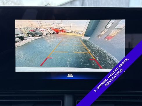 Used 2025 Chevrolet Trax LT w/ LT Convenience Package image 7