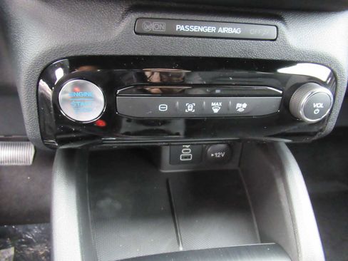 New 2025 Ford Escape ST-Line Select w/ Tech Pack #1 AWD/4WD image 18