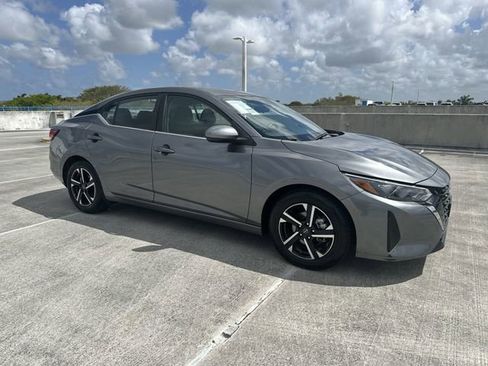 Used 2024 Nissan Sentra SV FWD image 20