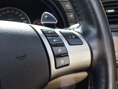 Used 2008 Chevrolet Corvette Convertible w/ Preferred Equipment Group RWD image 20