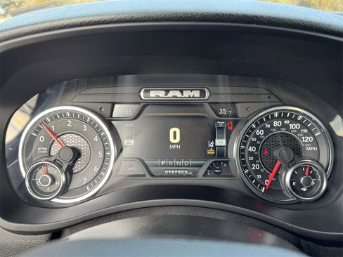 Used 2024 RAM 2500 Big Horn w/ Safety Group image 21