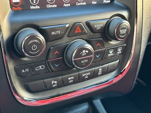 Used 2019 Dodge Durango R/T w/ Blacktop Package image 33