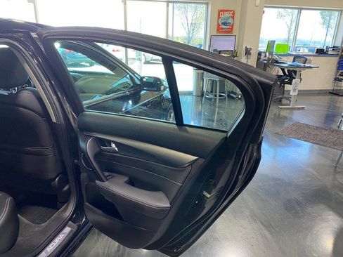 Used 2014 Acura TL SH-AWD image 18