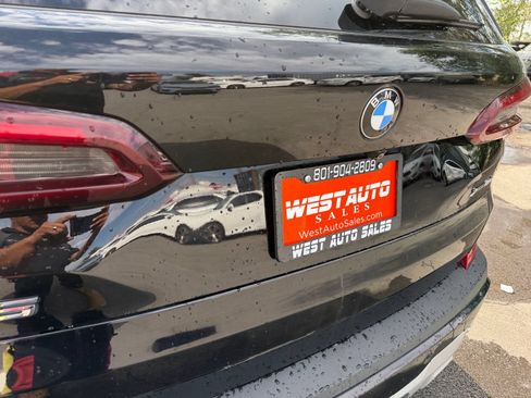 Used 2021 BMW X5 xDrive40i w/ Premium Package 3 AWD/4WD image 31