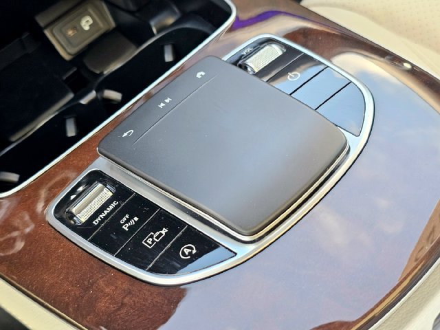 Used 2023 Mercedes-Benz E 450 4MATIC Sedan image 38