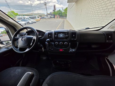 Used 2019 RAM ProMaster 2500 FWD image 15