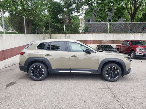 Used 2025 MAZDA CX-50 Meridian Edition w/ Weather Package AWD/4WD image 3