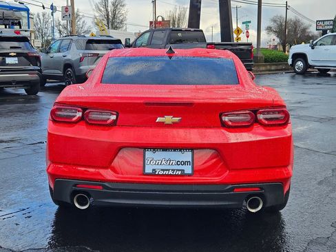 Used 2023 Chevrolet Camaro LT image 5