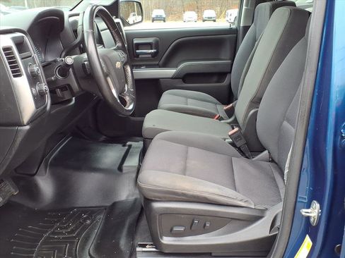 Used 2018 Chevrolet Silverado 1500 LT w/ All Star Edition image 6