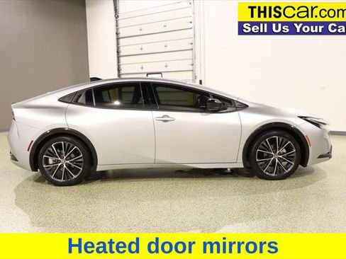 Used 2024 Toyota Prius XLE image 10