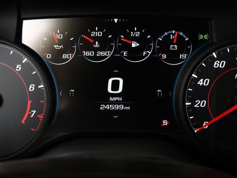 Used 2018 Chevrolet Camaro SS RWD image 25