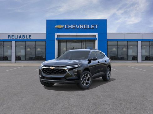 New 2026 Chevrolet Trax LT image 8