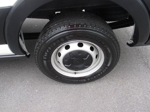 Used 2024 Ford Transit 250 148 Medium Roof w/ Load Area Protection Package RWD image 14