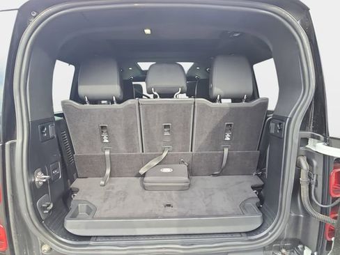 Certified 2024 Land Rover Defender 130 X-Dynamic SE image 14