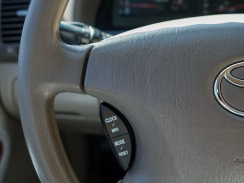 Used 2003 Toyota Camry XLE image 24