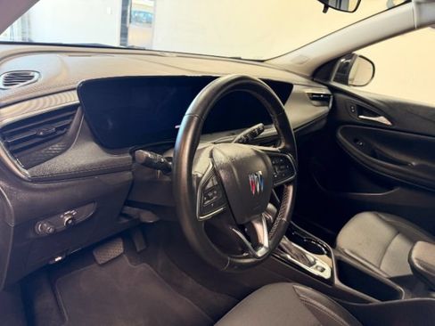 Used 2025 Buick Encore GX Preferred FWD image 10