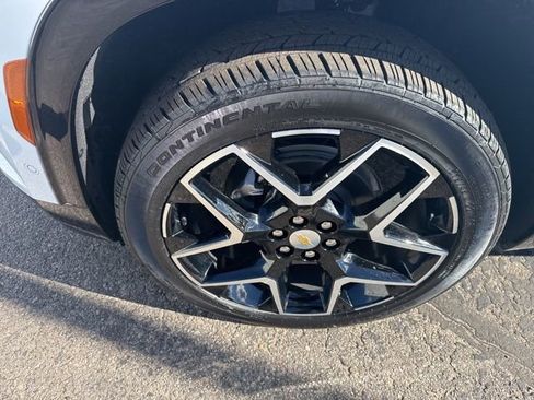 New 2026 Chevrolet Traverse High Country image 9