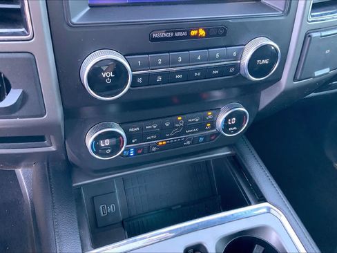 Used 2021 Ford Expedition XLT AWD/4WD image 35