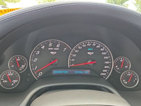 Used 2013 Chevrolet Corvette Grand Sport w/ 4LT Preferred Equipment Group RWD image 15