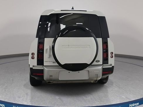 Used 2023 Land Rover Defender 130 SE AWD/4WD image 7