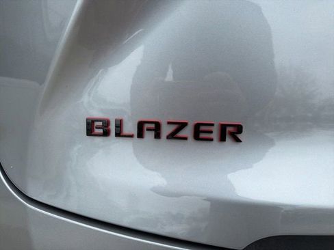 Certified 2024 Chevrolet Blazer LT w/ Redline Edition FWD image 12