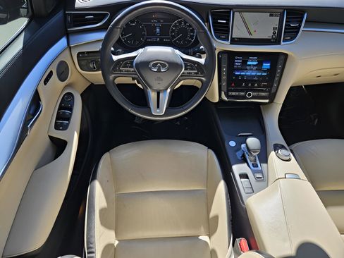 Used 2020 INFINITI QX50 Sensory image 18