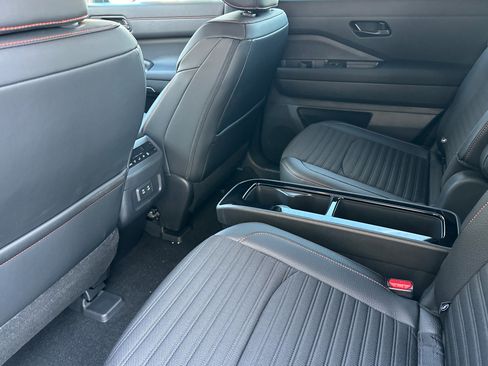 New 2026 Nissan Pathfinder Rock Creek image 12