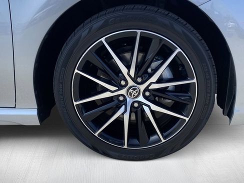 Certified 2023 Toyota Camry SE FWD image 14