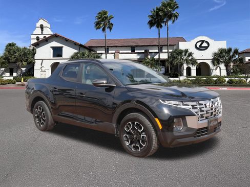 Used 2023 Hyundai Santa Cruz SEL Premium image 1