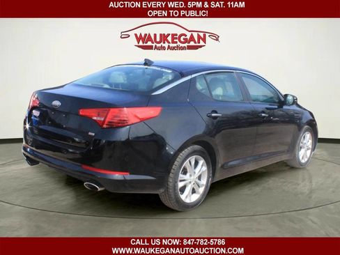 Used 2013 Kia Optima LX image 3