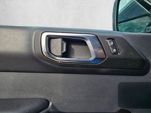 Used 2025 Ford Bronco Raptor AWD/4WD image 23
