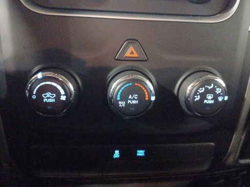 Used 2017 RAM 1500 Big Horn image 16