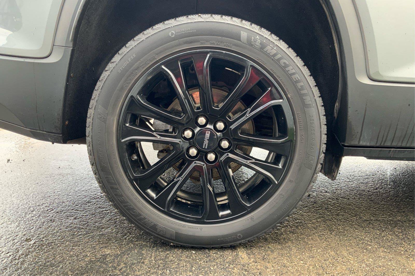 Used 2022 GMC Acadia SLE w/ Elevation Edition AWD/4WD image 26