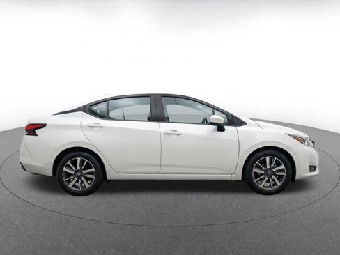 Used 2025 Nissan Versa SV FWD image 8