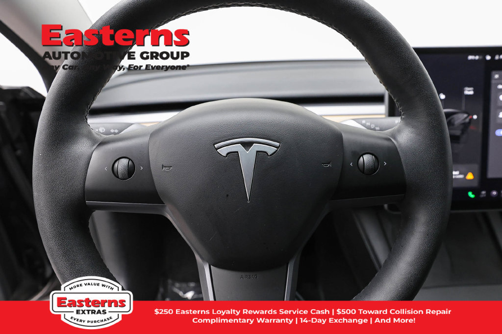 Used 2023 Tesla Model 3 Standard Range RWD image 11