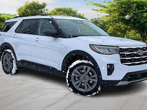 New 2026 Ford Explorer Active w/ Active Comfort Package image 1