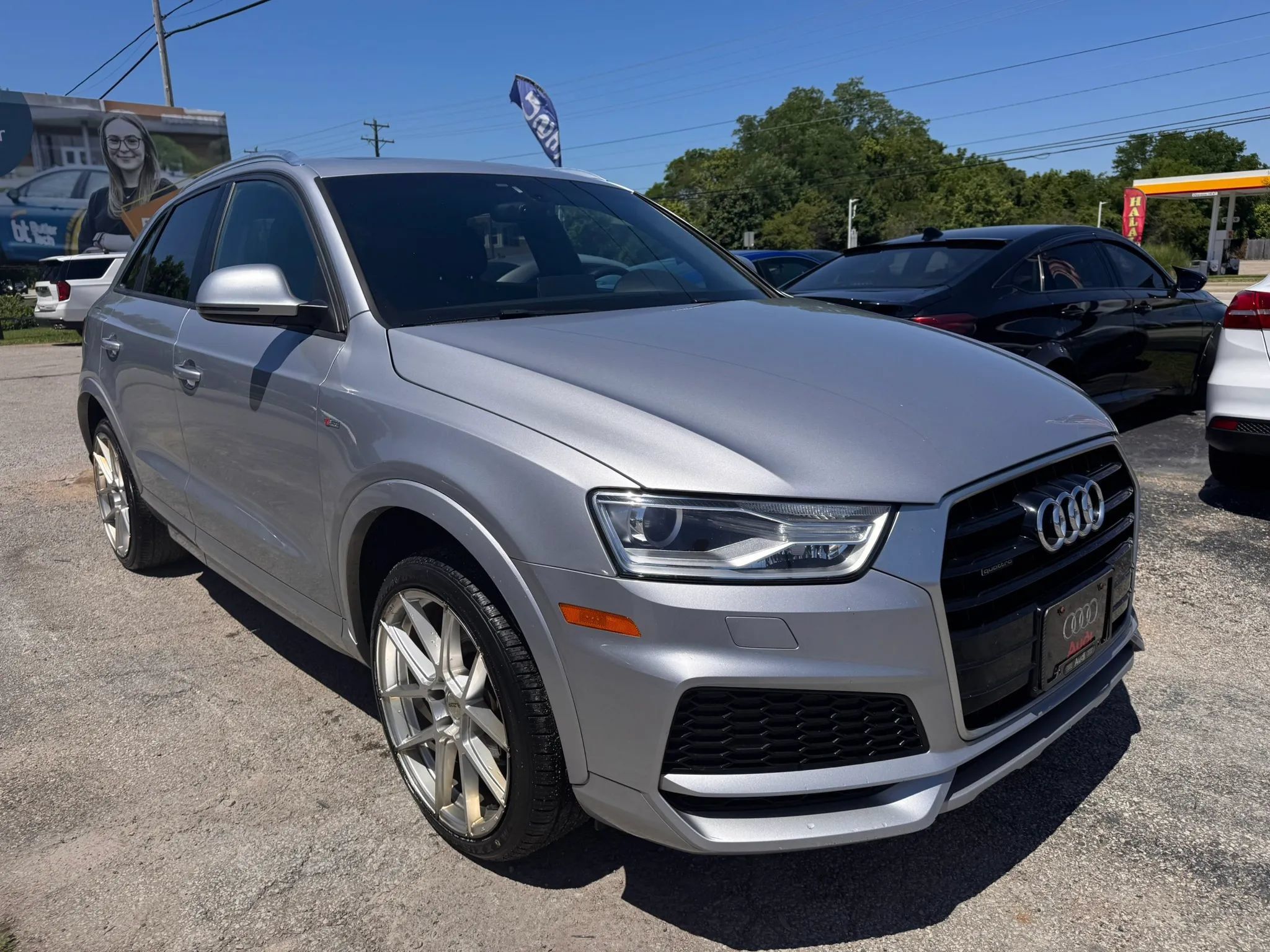 Used 2018 Audi Q3 2.0T Premium AWD/4WD image 10