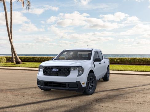 New 2026 Ford Maverick XLT FWD image 18