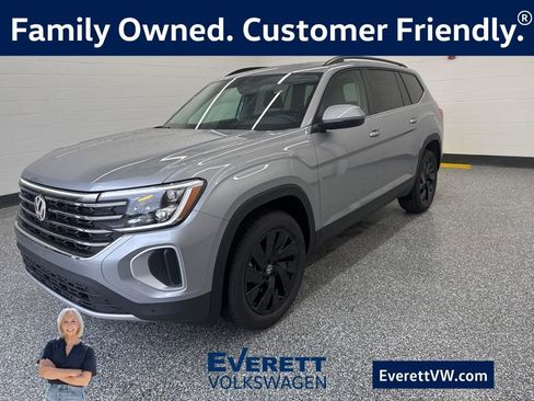 New 2026 Volkswagen Atlas SE image 1