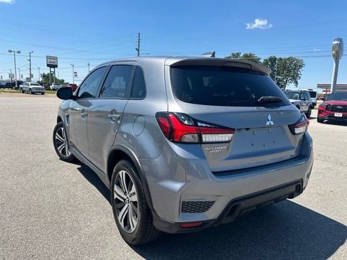 Used 2021 Mitsubishi Outlander Sport SE FWD image 22