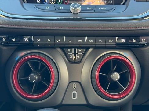 Used 2022 Chevrolet Blazer RS w/ Enhanced Convenience Package image 13