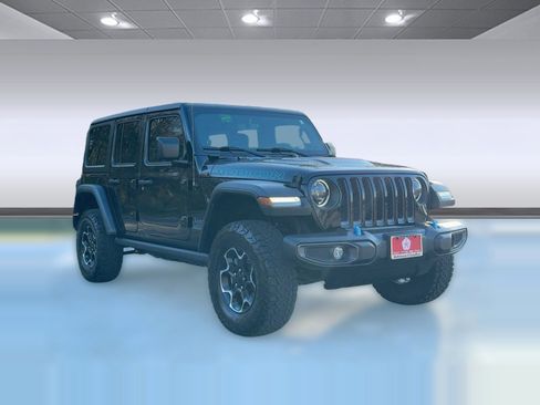Used 2023 Jeep Wrangler Unlimited Rubicon 4xe image 6