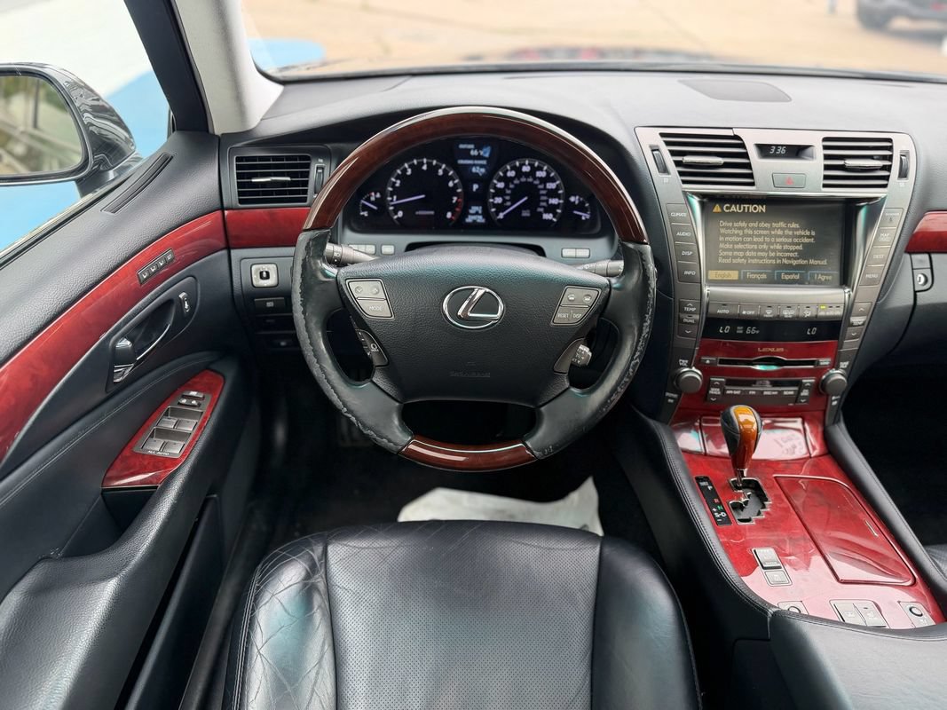 Used 2007 Lexus LS 460 RWD image 15