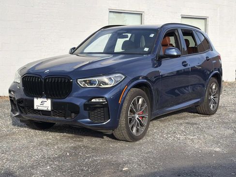 Used 2021 BMW X5 M50i w/ Executive Package image 3