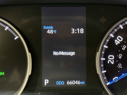 Certified 2022 Toyota RAV4 SE image 17