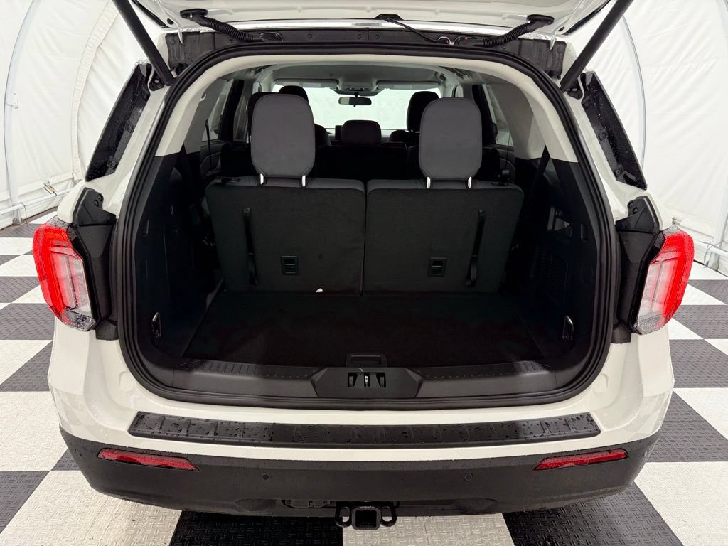New 2026 Ford Explorer Active AWD/4WD image 4