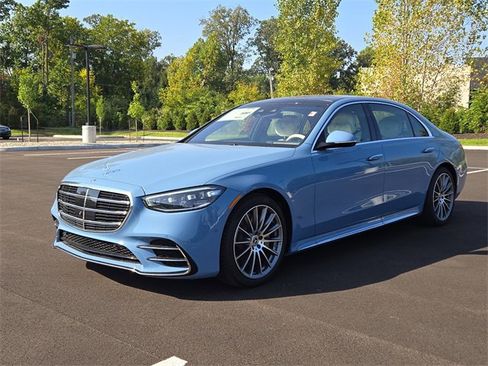 New 2025 Mercedes-Benz S 580 4MATIC Sedan image 9